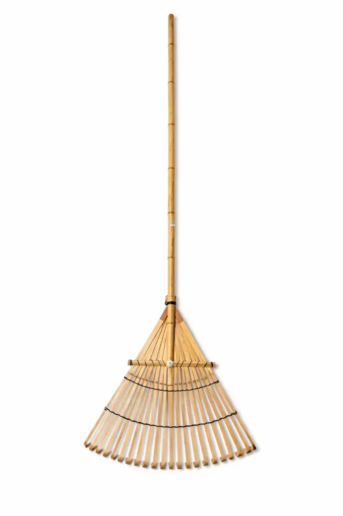 Bambu harava koristeellinen 144 cm