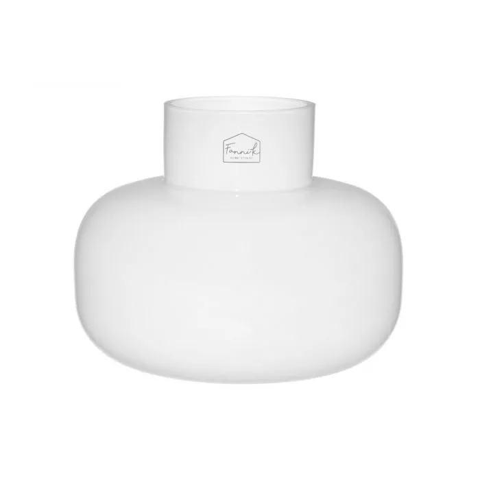 Ilma-maljakko 16 cm valkoinen – Tyylikäs opaalilasinen maljakko | Fanni K Home Stories